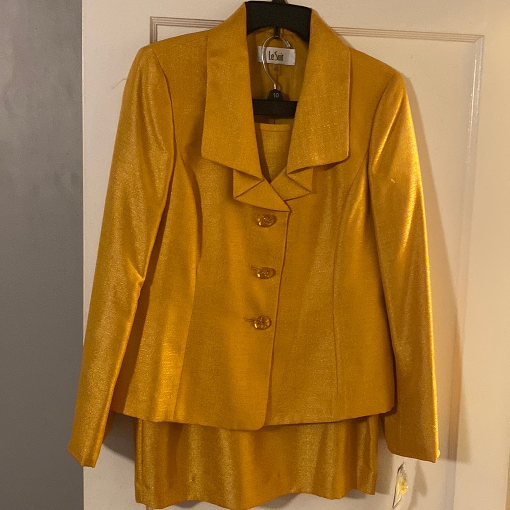 2pcs  Dressy Venice corn suit